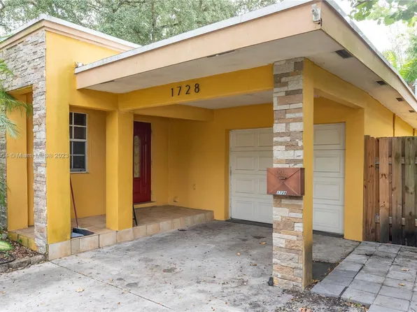 1728 SW 12th Ct, Fort Lauderdale, FL 33312