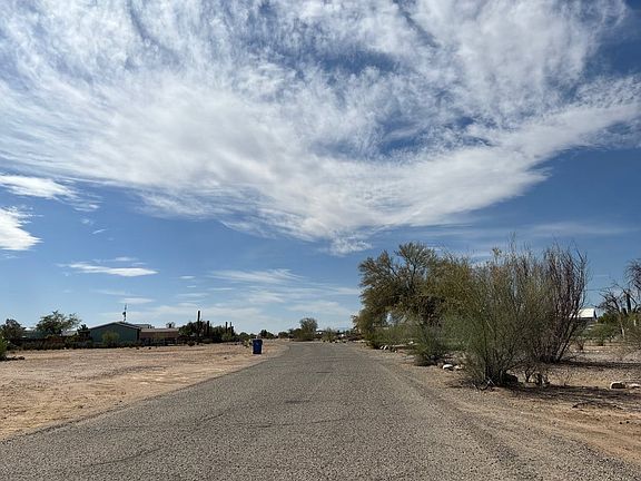 4th image of 5133 N Blacktail Rd