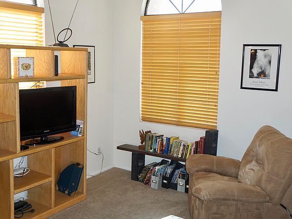 5th image of 1718 S Longmore St Unit 18