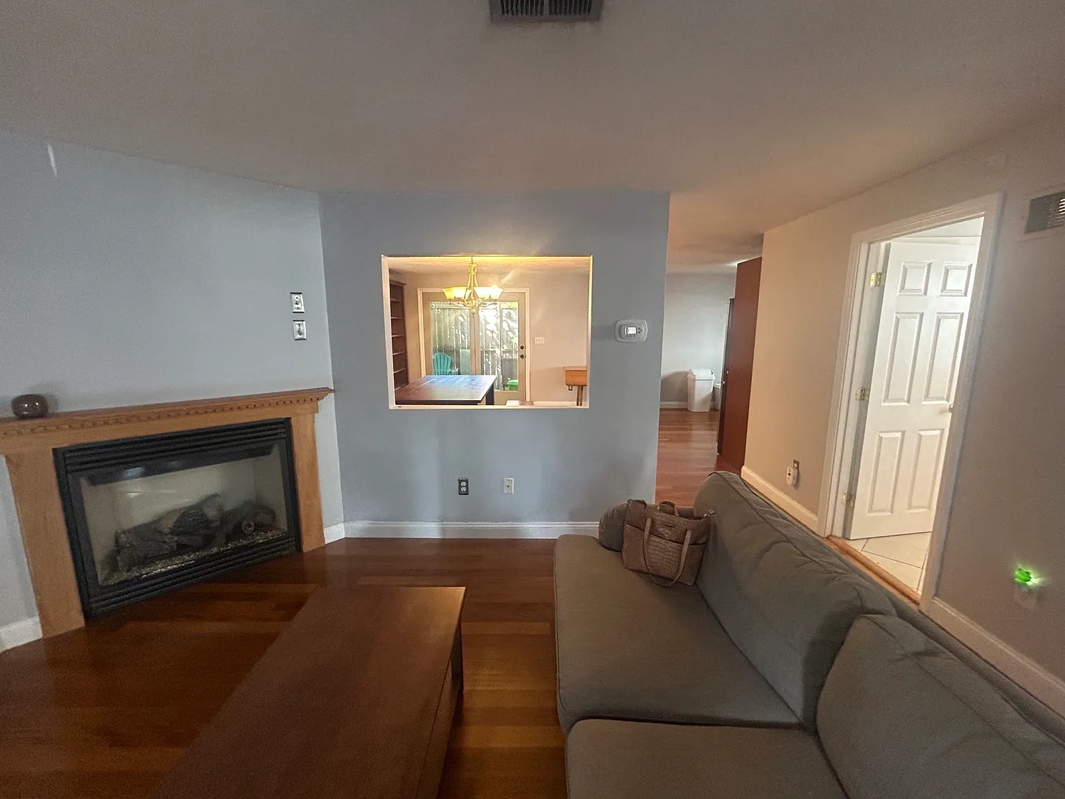 3 bed, 2.5 bath, 1750 sqft, $3,800 — Photo 3