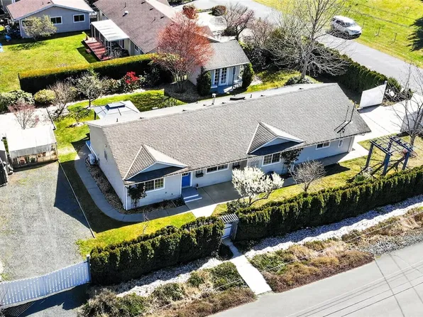 4521 Sunwood Pl, Nanaimo, BC V0R 1G0