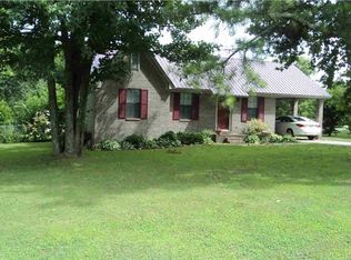 1556 Church Ave, Rainsville, AL 35986