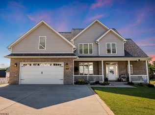 231 Santorini Ave, Morgantown, WV 26508