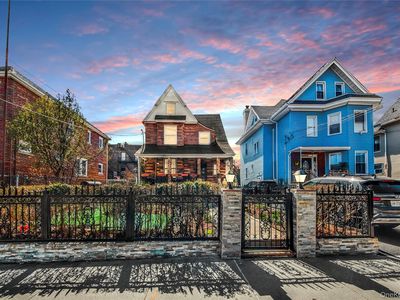 820 S Oak Drive, Bronx, NY, 10467