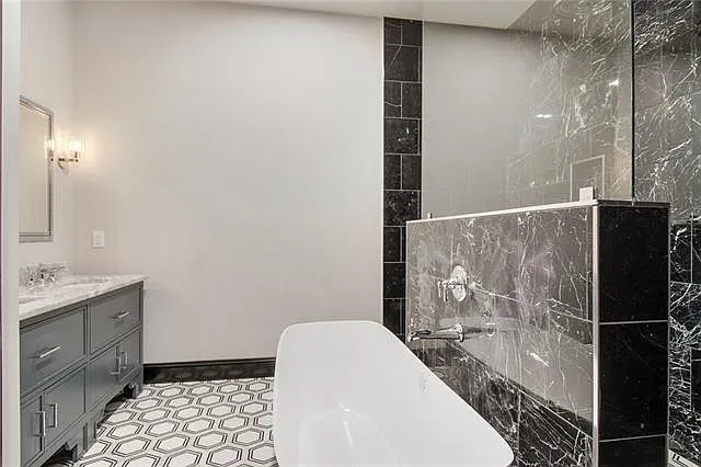 419 Carondelet St #PHB — Photo 15