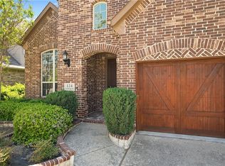 124 Guadalupe Dr, Irving, TX 75039
