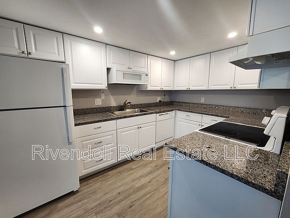 2nd image of 17000 E Ford Dr APT 212