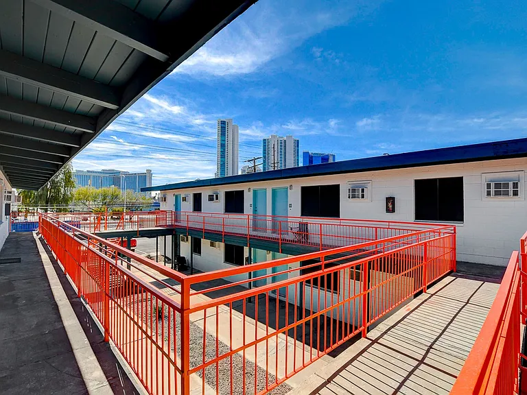 ATMO Sahara, Apartments For Rent in Las Vegas, NV