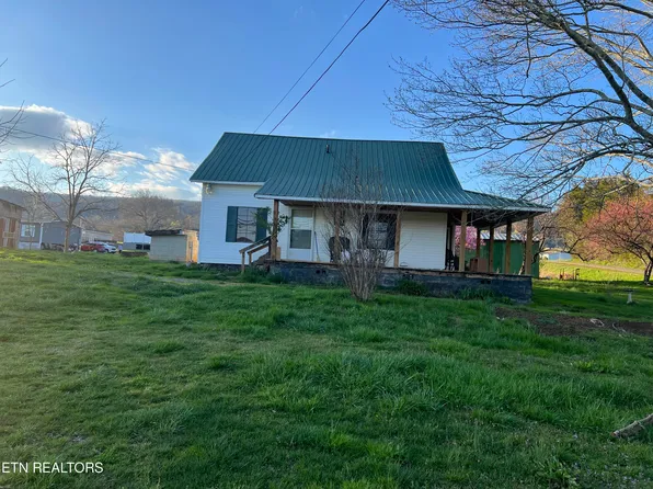 874 Smokey Rd, Rutledge, TN 37861