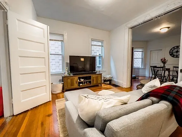287 Chestnut Ave #1 — Photo 7