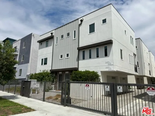 5230 1/2 Satsuma Ave, North Hollywood, CA