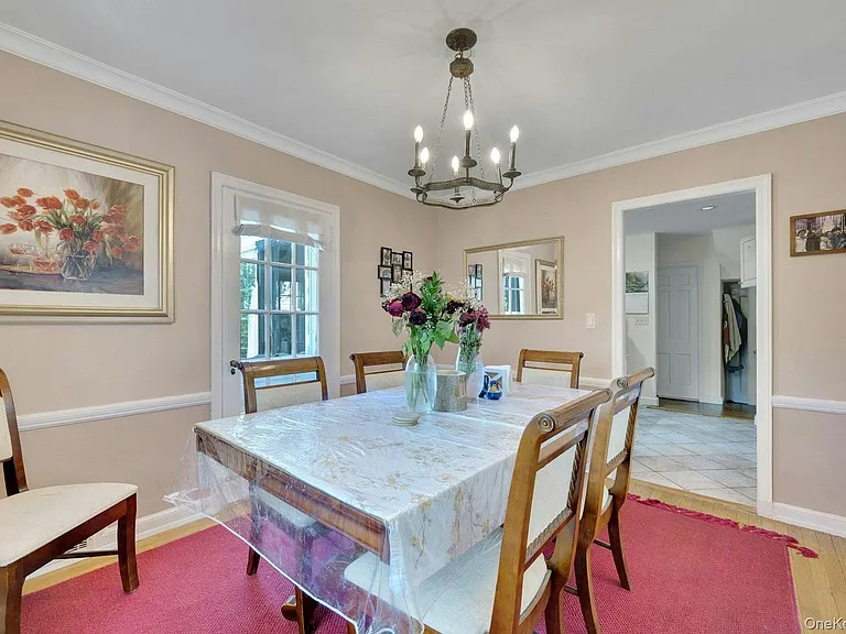 29 Deerfield Ave — Photo 7