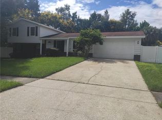 706 Green Cove Dr, Brandon, FL 33510