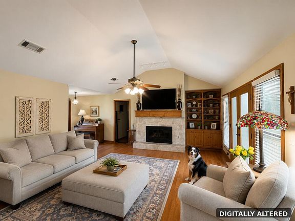 5th image of 507 Frederick Dr