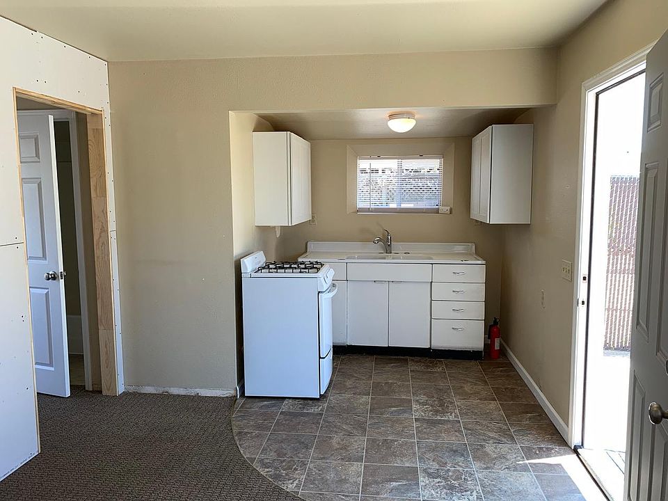2nd image of 210 Park Ave #B