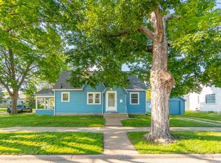 224 Kern St, Waterloo, IA 50703