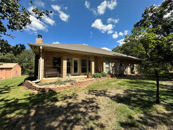 5301 Lemons Rd, Fort Worth, TX 76140