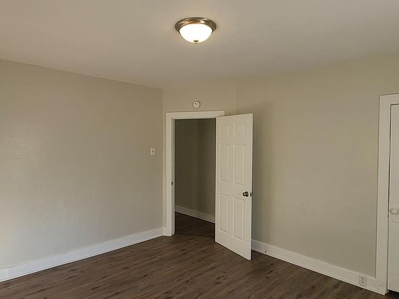 3rd image of 17 Orbon Pl #17