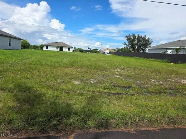 2623 NW 13th St, Cape Coral, FL 33993