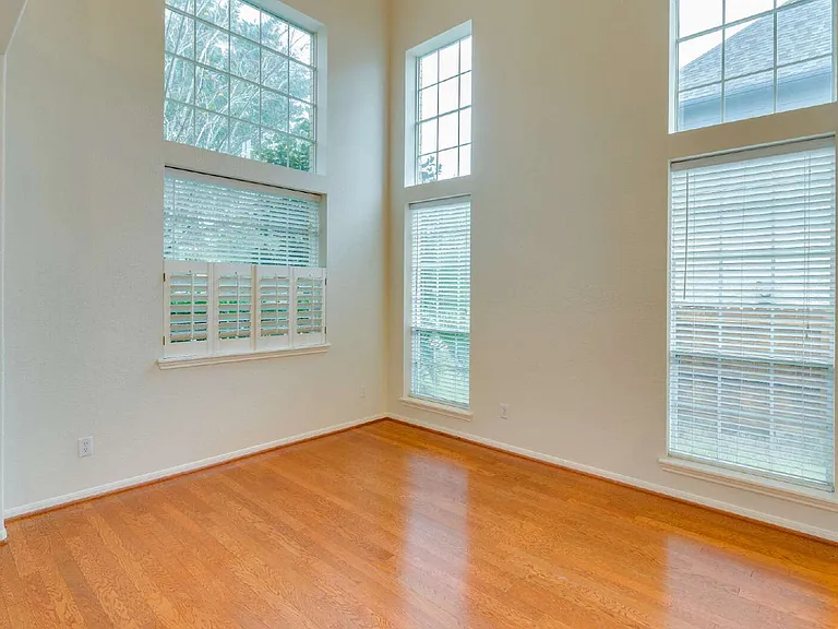 4019 Angel Springs Dr — Photo 3
