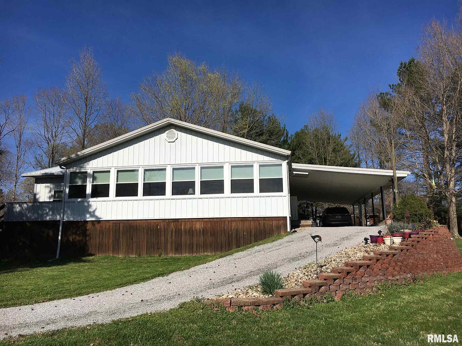 109 Clemens St, Cobden, IL 62920 Zillow