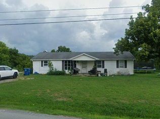 1612 Alton Station Rd, Lawrenceburg, KY 40342