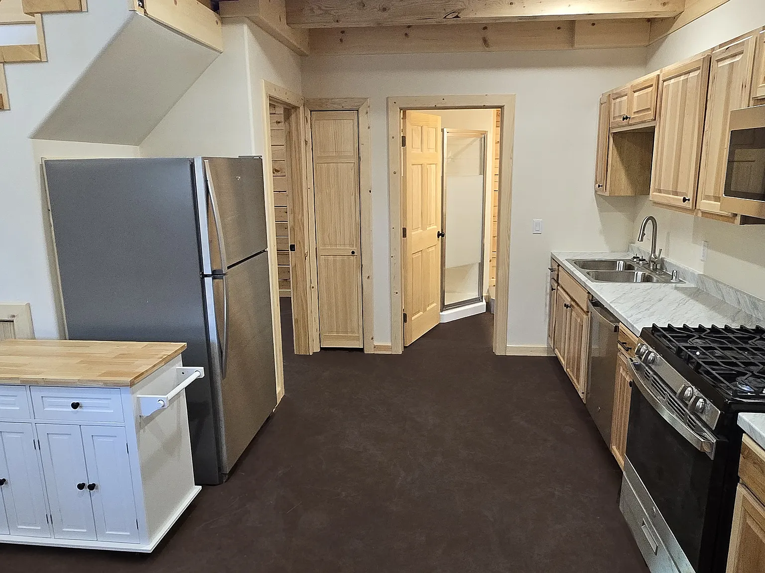 2 bed, $1,985 — Photo 2