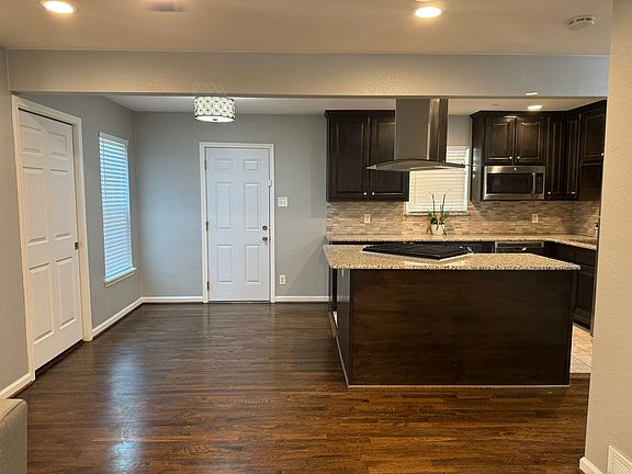 4th image of 1119 Valley Vista Dr