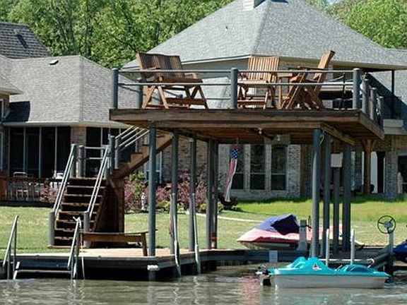 Wakeboard Boat House