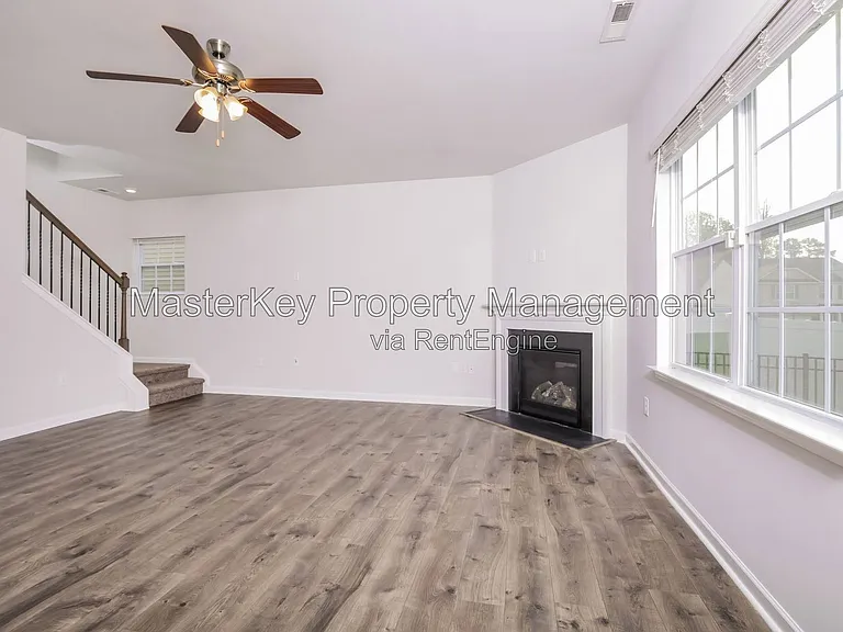 633 Birchhead Dr — Photo 6