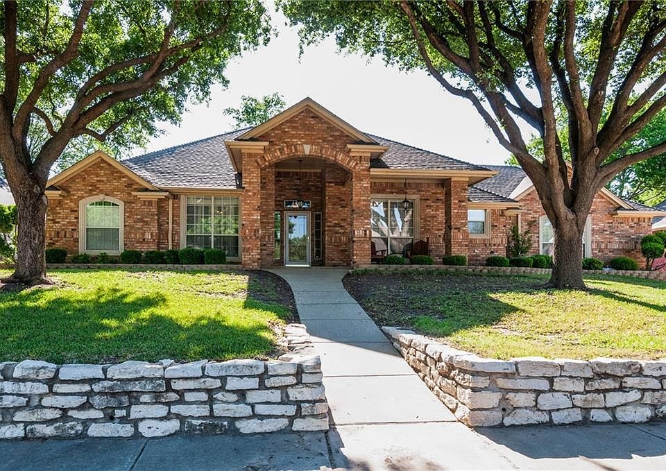 1st image of 5593 Greenview Ct