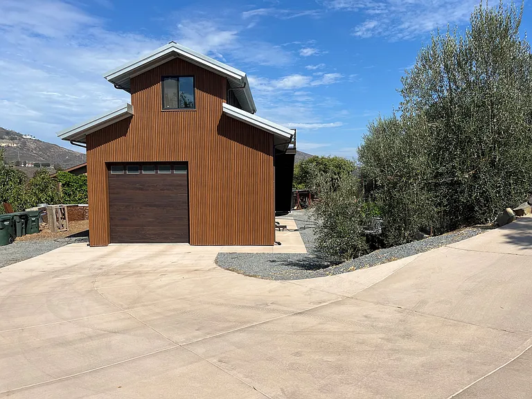 3605 Fortuna Ranch Rd — Photo 20