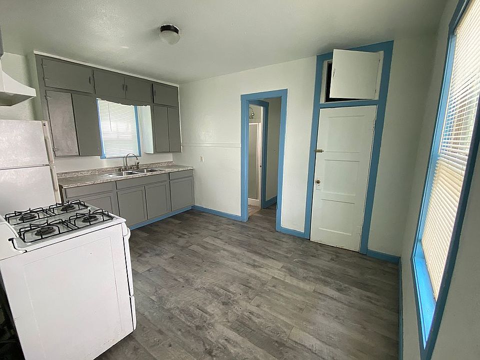 1st image of 419 E Coffee Ave