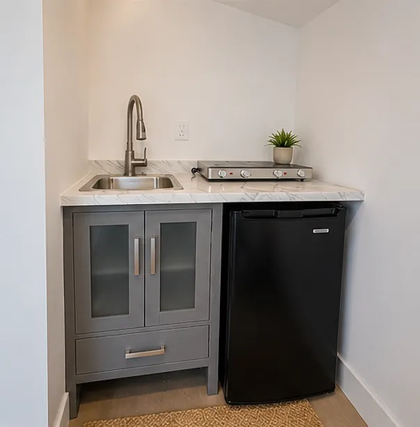Studio, $1,000 — Photo 2