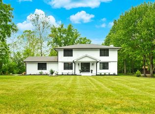 7675 Schleppi Rd, New Albany, OH 43054