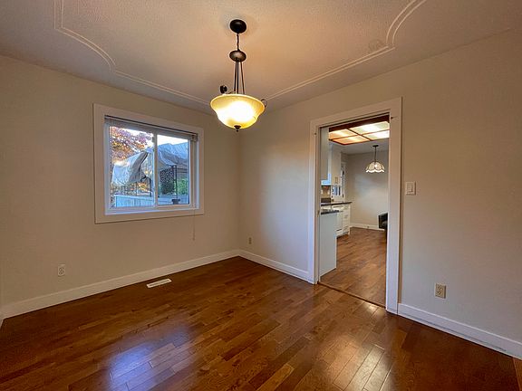 5th image of 15674 101st Ave