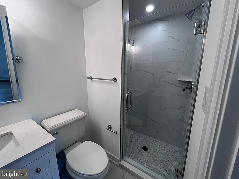 625 Conestoga Rd — Photo 22