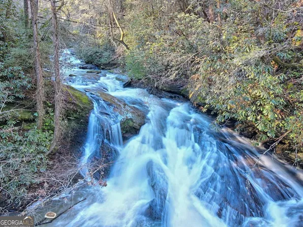 14 Big Shoals Trl, Tiger, GA 30576