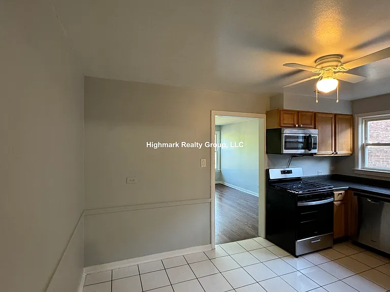 8957 Lamon Ave #1N — Photo 3