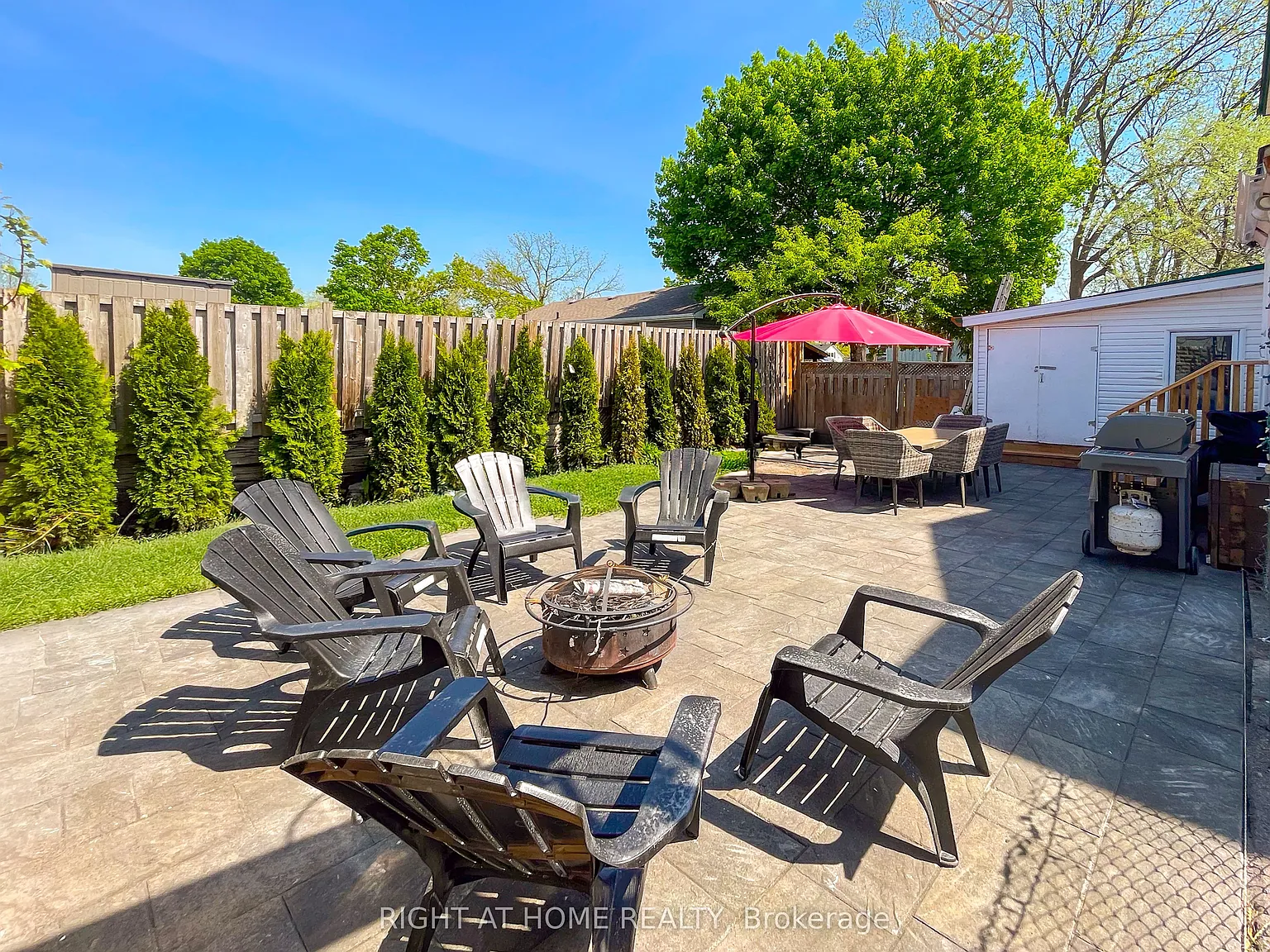 2 bed, $2,449 — Photo 2