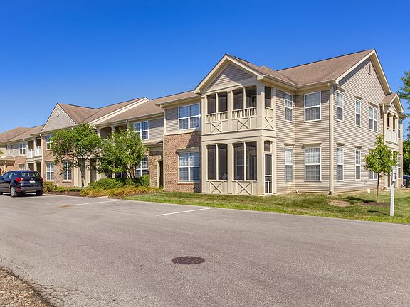 5th image of 1070 Cobblestone Dr #2F