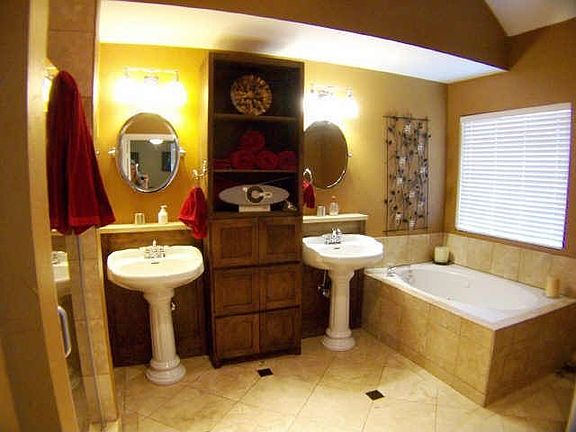 gorgeous master bath