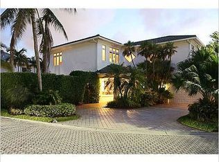 3720 NE 201st St, Aventura, FL 33180