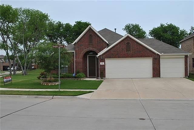1st image of 2101 Gregory Creek Dr