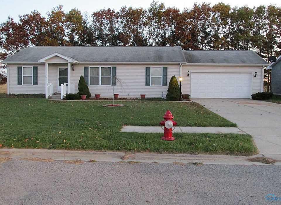 1st image of 329 Dogwood Ln
