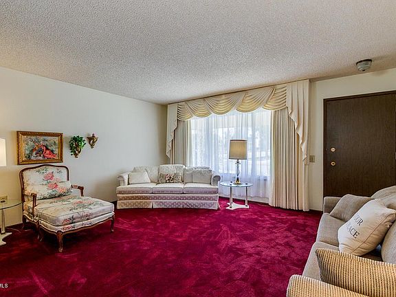 2nd image of 9862 W Country Club Ct