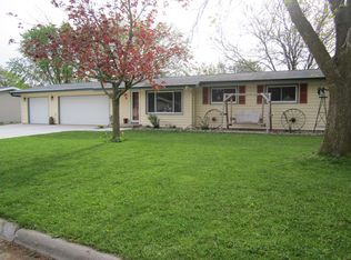 342 Pleasant Way, Seymour, WI 54165
