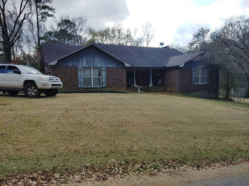 1st image of 129 Laird Ave