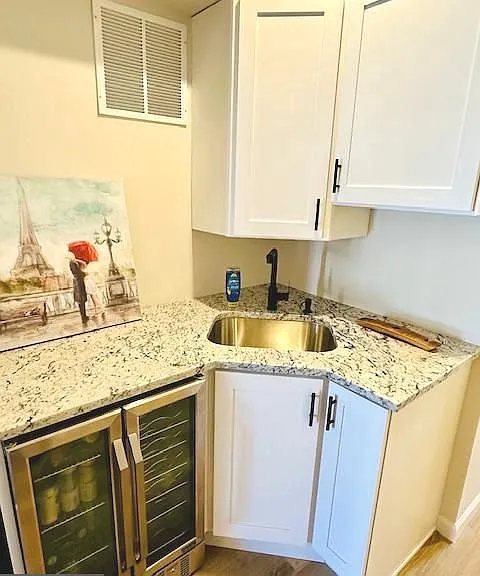 2210 Eastern Ave — Photo 14