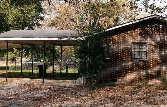 2nd image of 1539 Marie Foster St